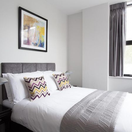 Cotels At 7Zero1 Serviced Apartments - Modern Apartments, Superfast Broadband, Free Parking, Centrally Located Milton Keynes Luaran gambar