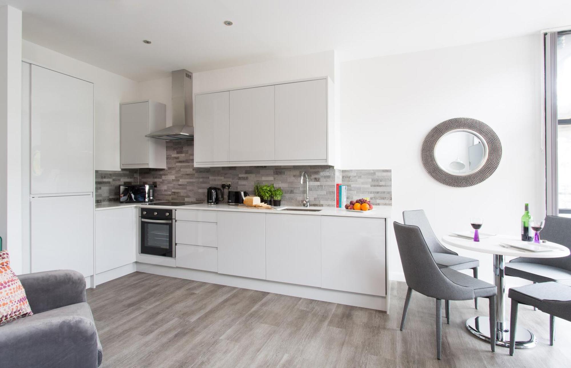Cotels At 7Zero1 Serviced Apartments - Modern Apartments, Superfast Broadband, Free Parking, Centrally Located Milton Keynes Luaran gambar